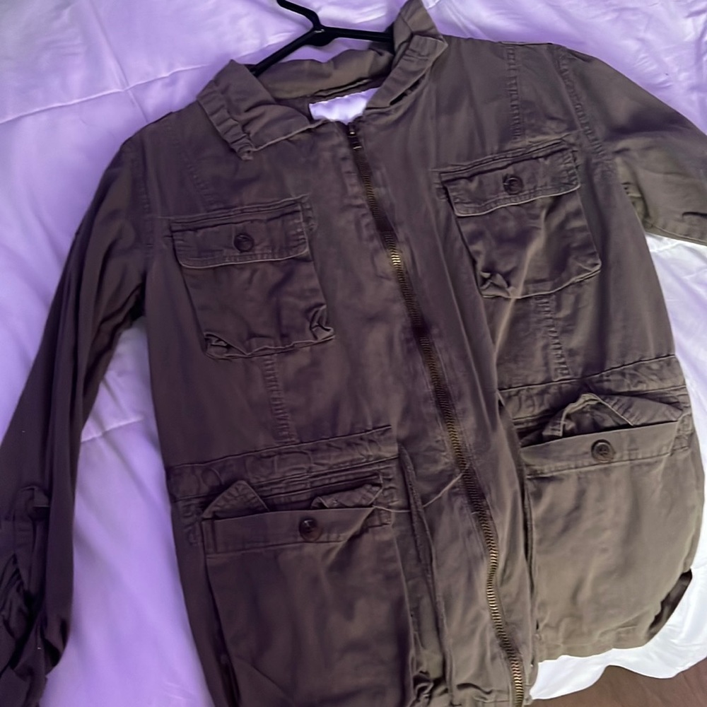 BAR ||| super cute green jacket!!